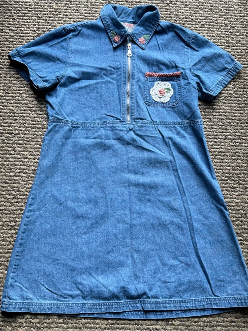 Vintage FADS Denim 100% Cotton Dress Embroidered Floral Teacher Petite 4